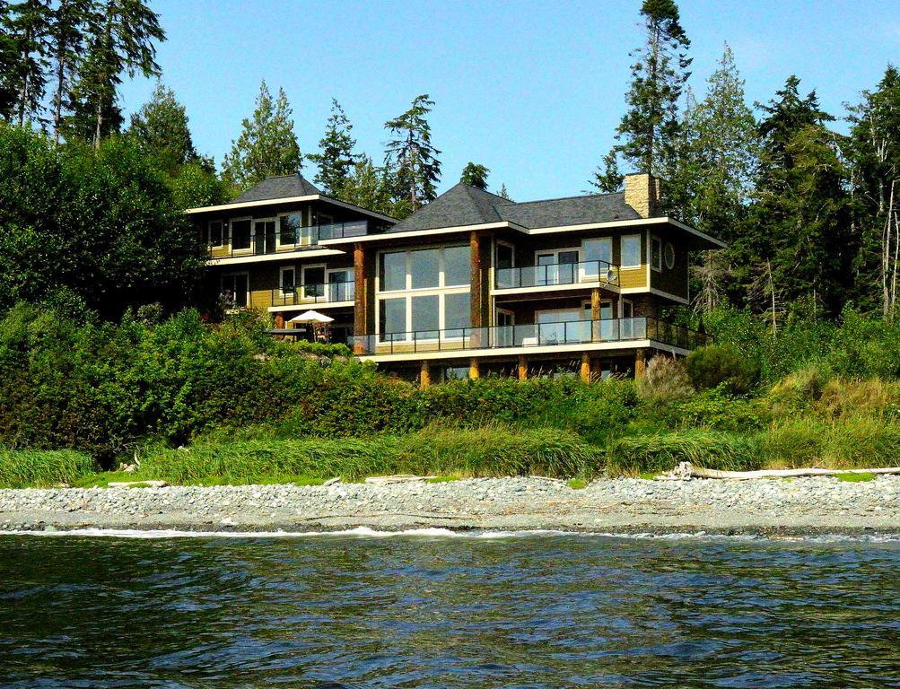 Points West Oceanfront Resort Sooke Dış mekan fotoğraf