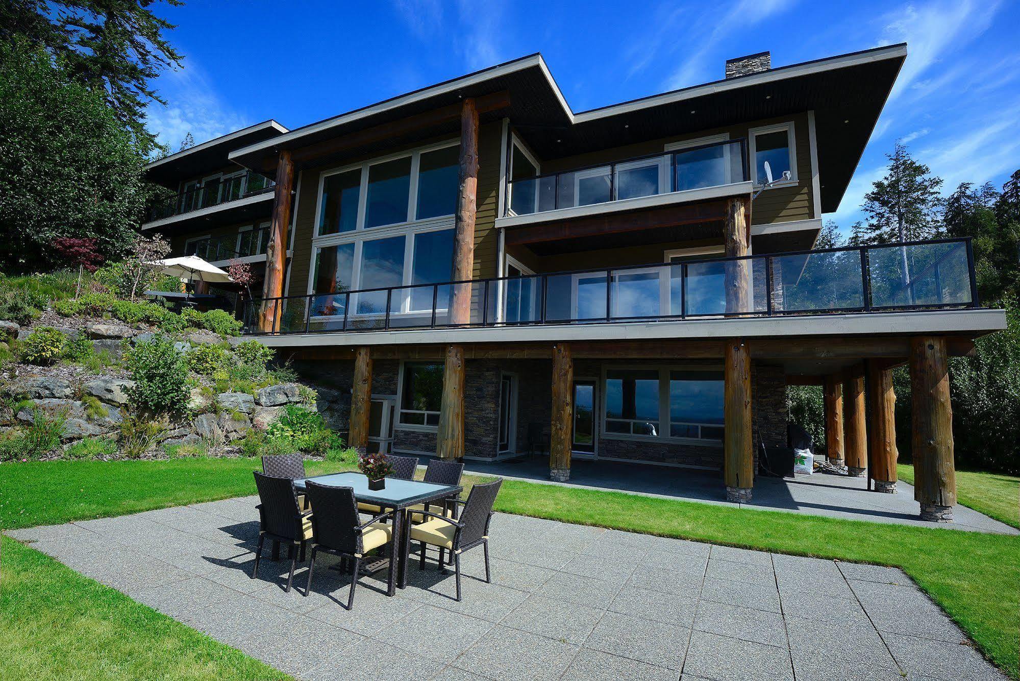 Points West Oceanfront Resort Sooke Dış mekan fotoğraf